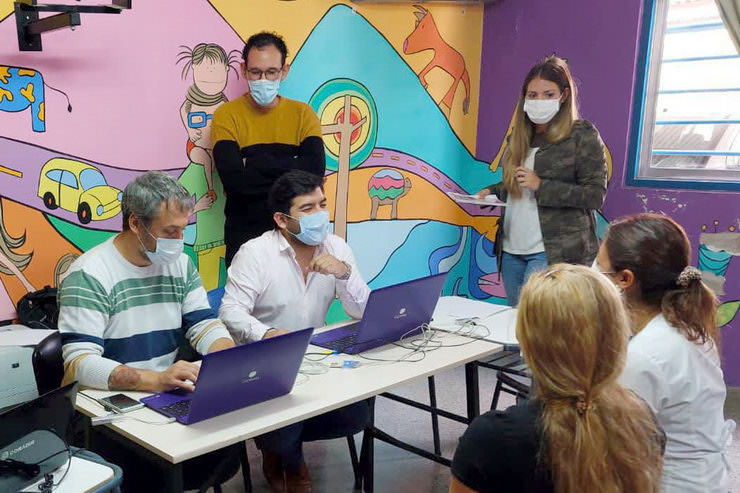 Read more about the article El personal médico del hospital de La Punta ya cuenta con firma digital