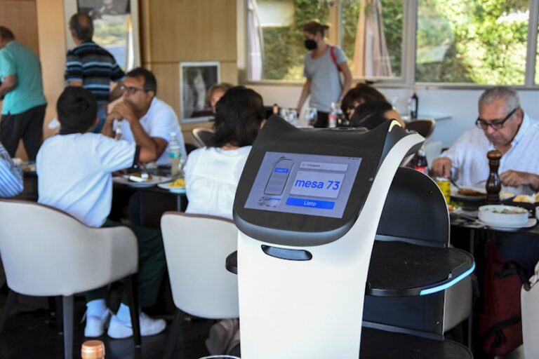 Lee más sobre el artículo La UPrO firmó un importante convenio con el Hotel Potrero de los Funes