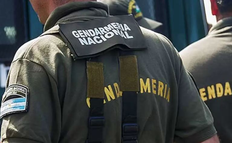 Read more about the article Vestidos como gendarmes montaron un falso control vehicular y robaron $ 6 millones