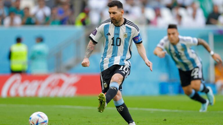 Read more about the article Messi igualará a Maradona como el argentino con más partidos en Mundiales