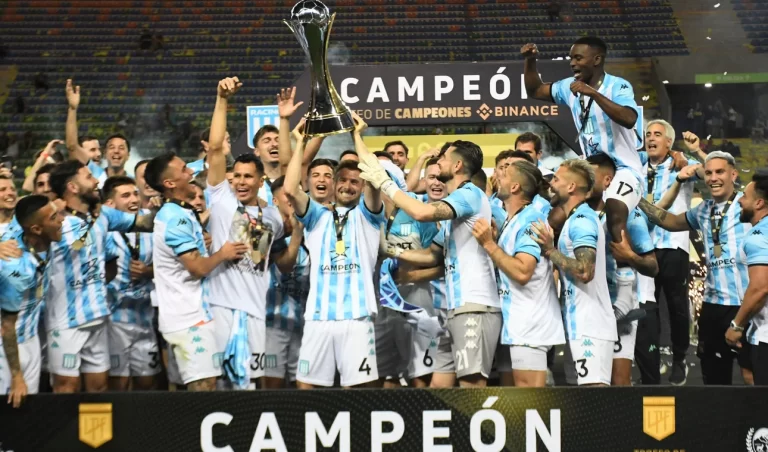 Lee más sobre el artículo Racing campeón, desquite y final con escándalo