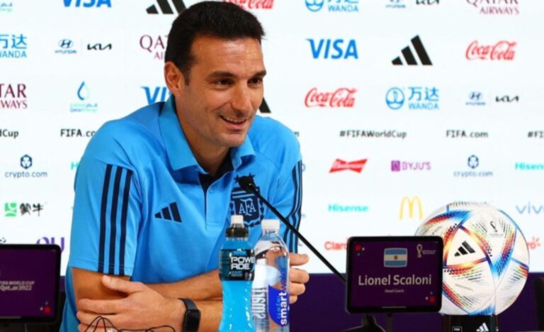 Lee más sobre el artículo Scaloni, en la previa de la final: “Esperemos poder ganar la copa en el último partido de Messi”