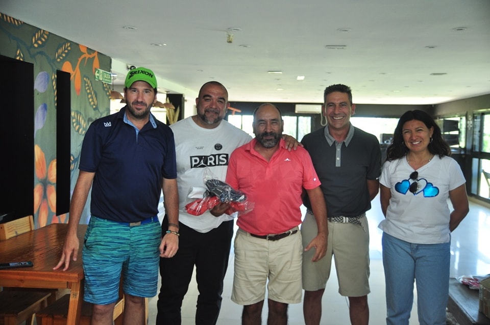 Read more about the article Maxi Frontera participó en la premiacion del Torneo de Golf Villa Mercedes