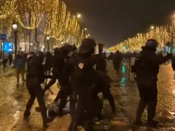 You are currently viewing Francia: más de 200 detenidos tras incidentes por la derrota en la final del Mundial