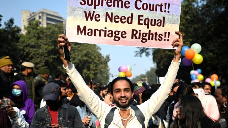 Lee más sobre el artículo Marcha del Orgullo en India pide reconocimiento del matrimonio igualitario