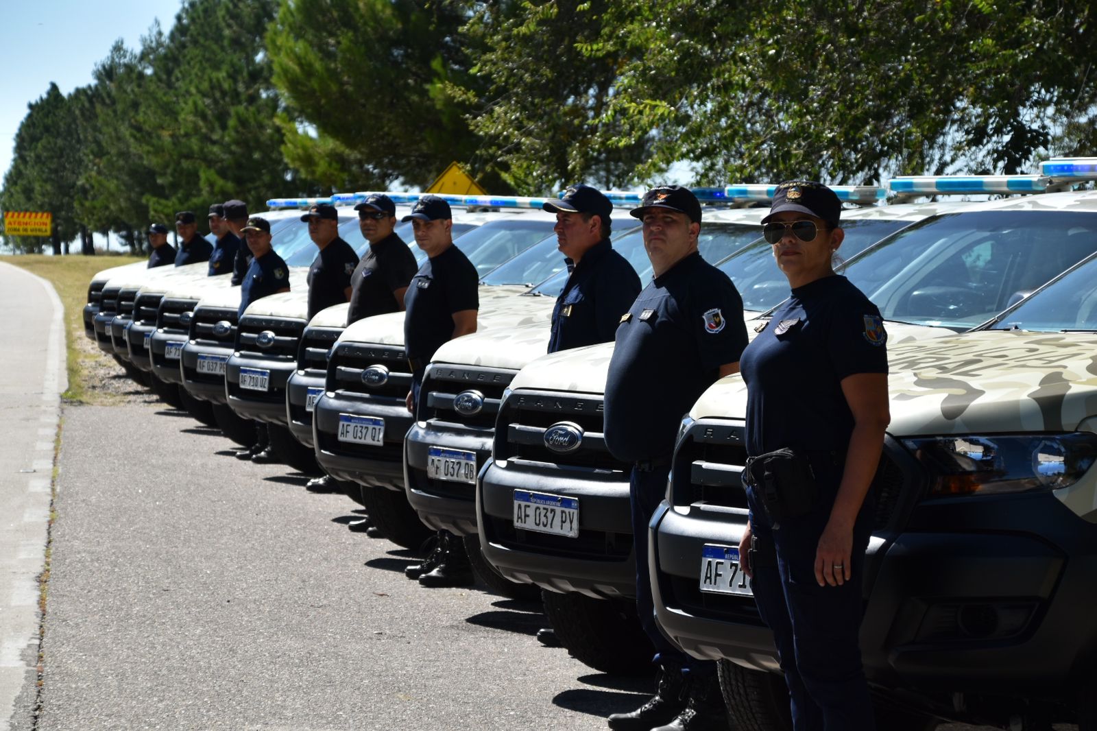 You are currently viewing El Gobierno refuerza la Policía Rural con 12 vehículos
