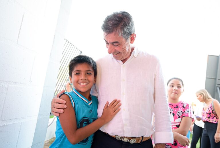 Lee más sobre el artículo En una reunión muy participativa, escuché los problemas de barrios de Villa Mercedes