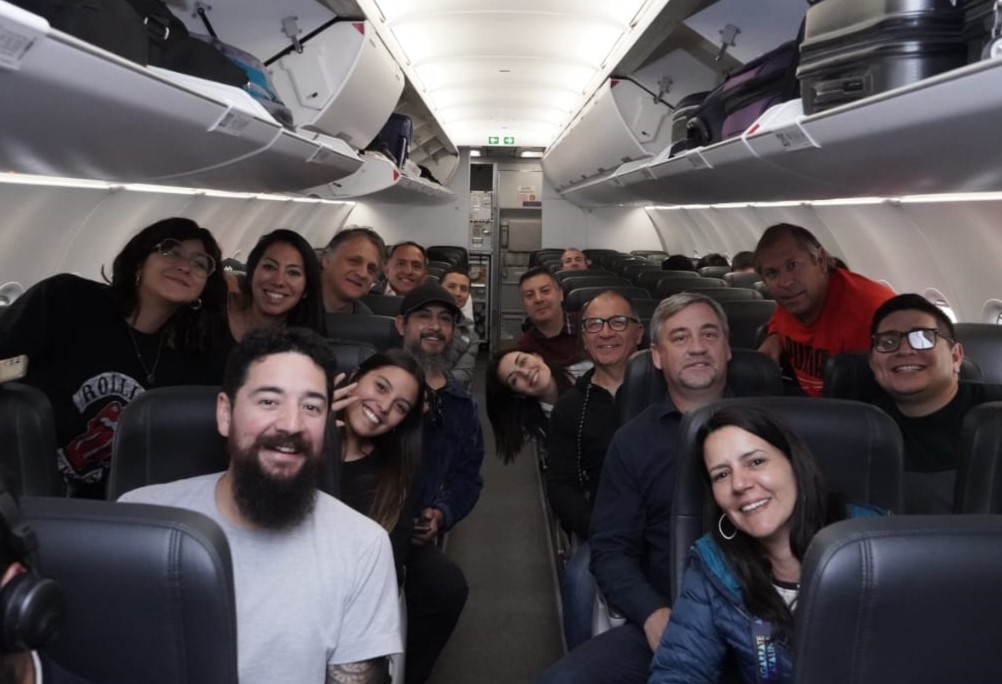 Read more about the article Periodistas locales fueron testigos presenciales del primer vuelo entre Santiago de Chile y el Valle de Conlara