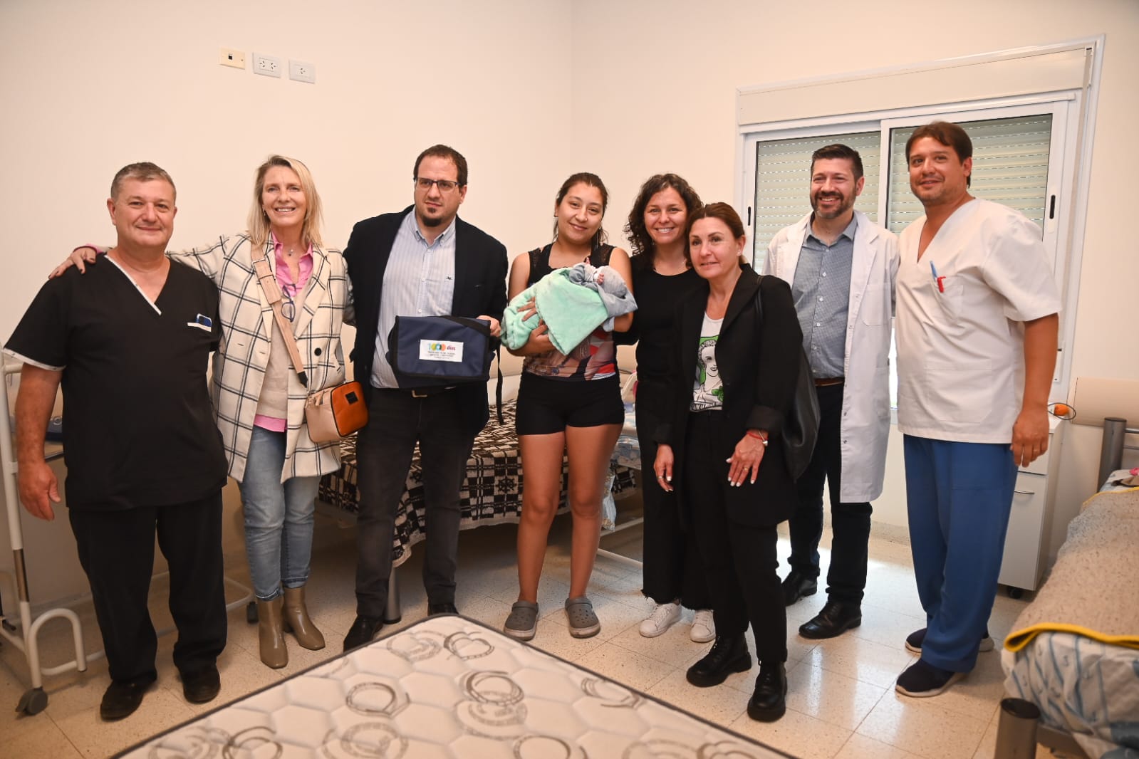 Read more about the article Se entregaron 19 kits de lactancia a mamás de Villa Mercedes