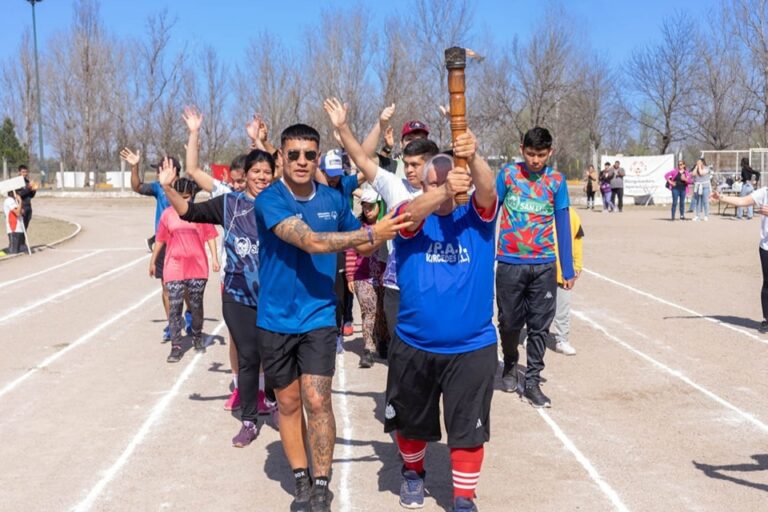 Lee más sobre el artículo Torneo Provincial de Atletismo OEA-APAD en El Lago: una jornada de inclusión y deporte