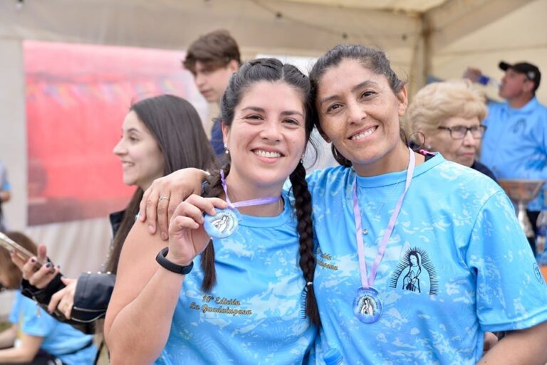 Lee más sobre el artículo Vecinos y vecinas celebran la 10.ª edición de La Guadalupana con deporte y música