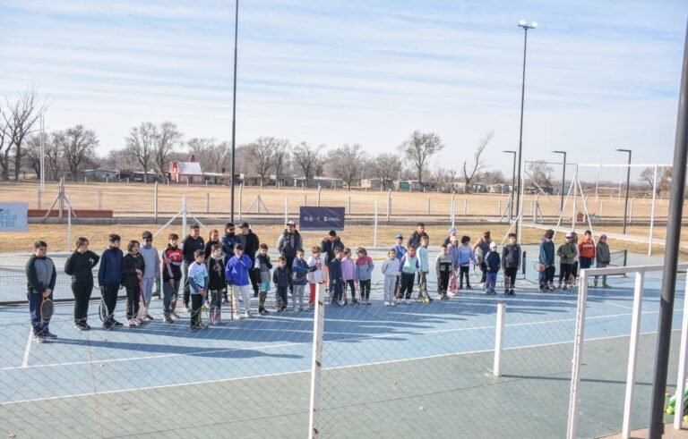 Lee más sobre el artículo El Parque El Lago fue sede de un alegre Encuentro de Tenis Infantil