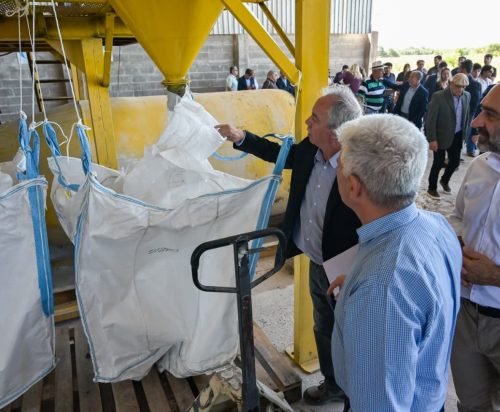 Lee más sobre el artículo Poggi inauguró el Parque Industrial Minero de La Toma y celebró la generación de nuevos empleos