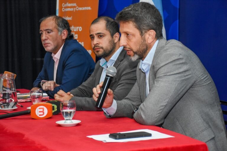 Lee más sobre el artículo Denunciaron irregularidades de empleados municipales