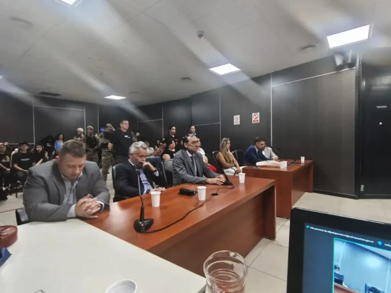 Lee más sobre el artículo Sin cuerpo y sin justicia: la absolución en el caso Abel Ortiz genera indignación en su familia y en toda la comunidad