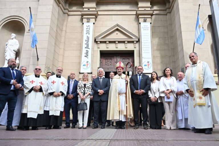 Lee más sobre el artículo Emoción y un mensaje de unidad en el Tedeum por el aniversario de la ciudad de Villa Mercedes