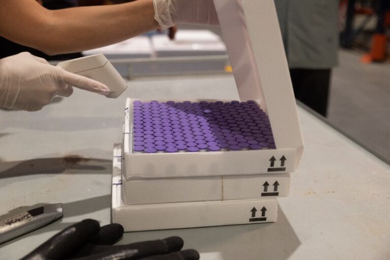 Lee más sobre el artículo La provincia recibió 18.720 dosis de la vacuna Pfizer