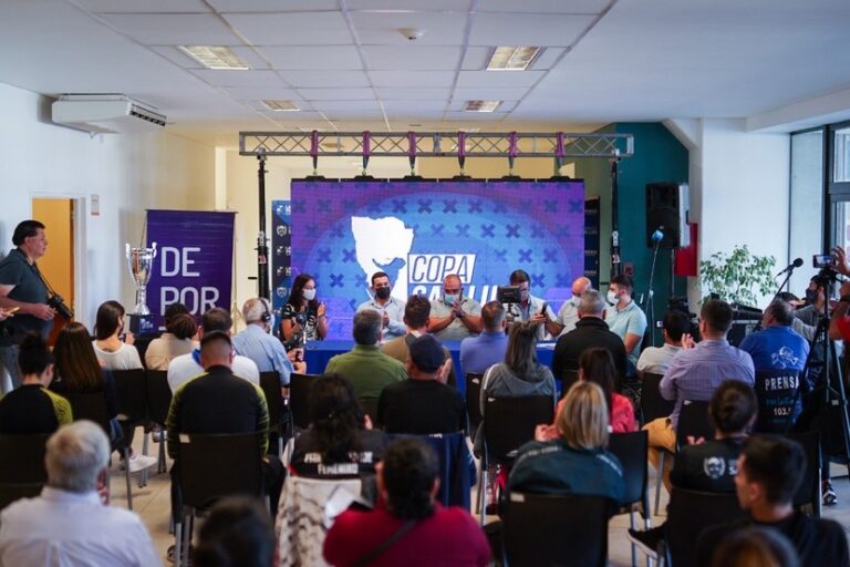 Lee más sobre el artículo Presentaron la 2º Copa San Luis de Fútbol Femenino