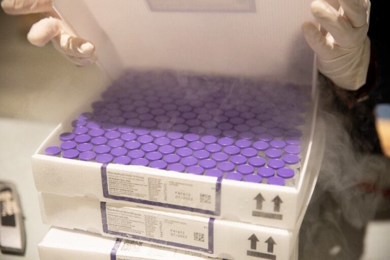 Lee más sobre el artículo Llegaron a la provincia 9.950 dosis de vacunas contra el Coronavirus