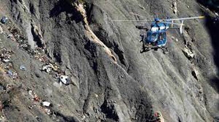 Lee más sobre el artículo Historias: Se quería matar y estaba al mando de un avión: el día en que todos los controles aéreos fallaron y murieron 150 personas