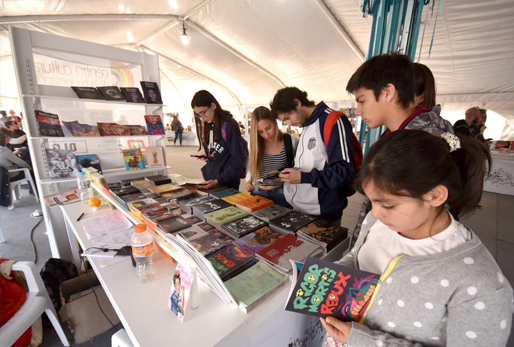 Read more about the article El Gobierno provincial participará en la primera Feria del Libro Infantil y Juvenil de La Pampa