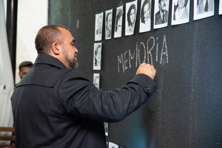 Lee más sobre el artículo El gobierno de San Luis presentó “Un camino hacia la Memoria” en el Molino Fénix