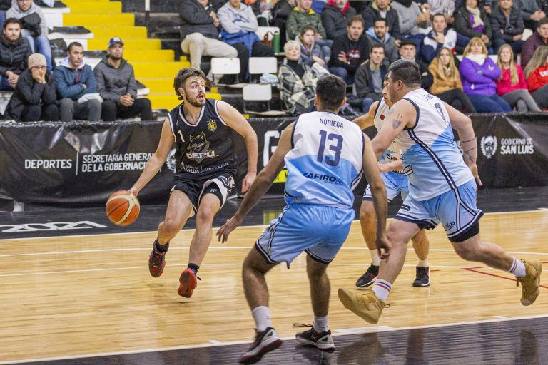Lee más sobre el artículo GEPU ganó en casa y avanza en la Liga Federal de Básquet