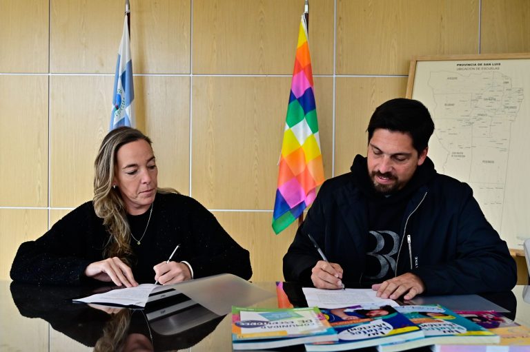 Lee más sobre el artículo Beneficiarios del Plan de Inclusión Social podrán terminar sus estudios primarios y secundarios