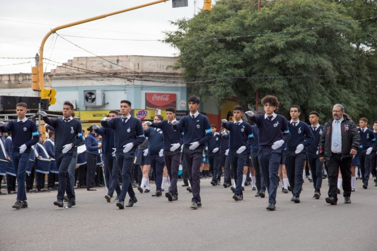 Lee más sobre el artículo Ultiman detalles para el desfile y festejos por el 25 de Mayo