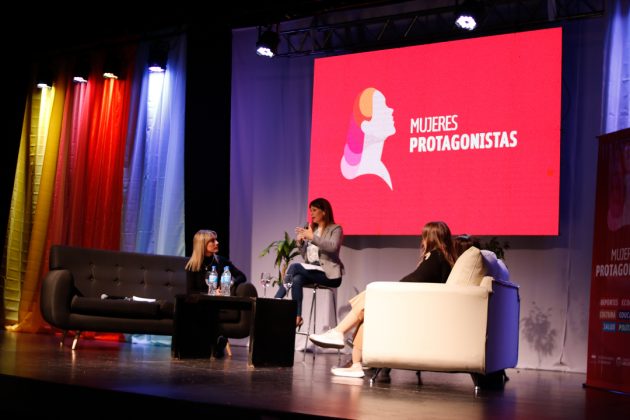 You are currently viewing A sala llena, el Complejo Molino Fénix realizó el segundo encuentro de Mujeres Protagonistas