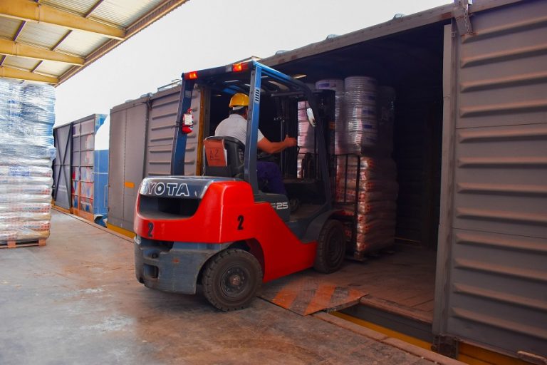 Lee más sobre el artículo Empresas puntanas cuentan sus experiencias con el transporte ferroviario que opera en la Zona de Actividades Logísticas