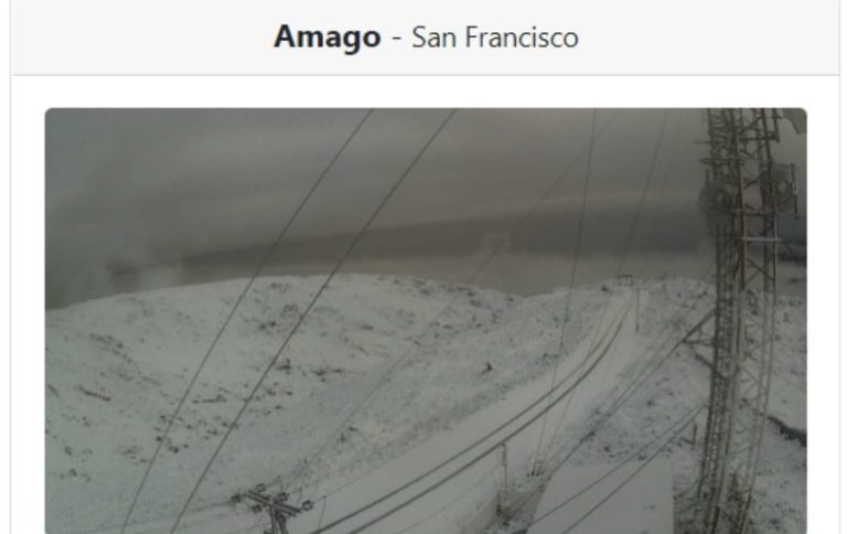 Lee más sobre el artículo La nieve pintó la cresta de las sierras y las lluvias trajeron alivio