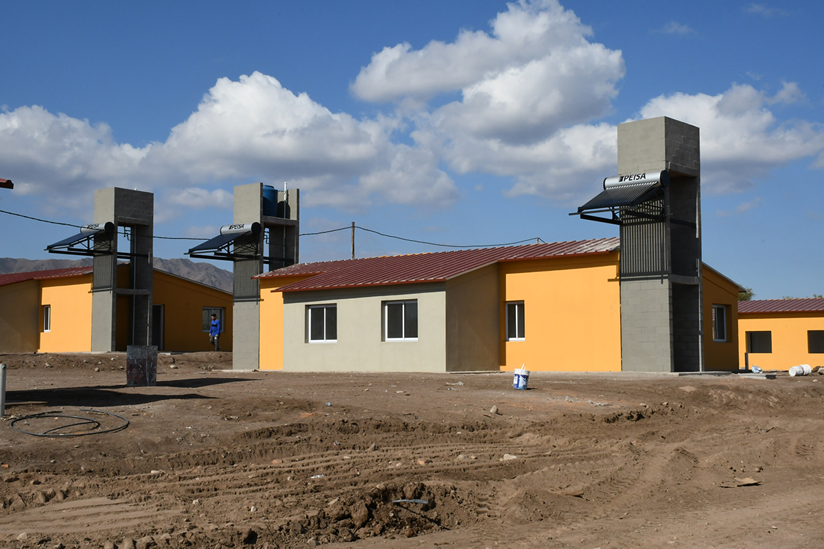 You are currently viewing Las 36 viviendas que se construyen en La Punta ya tienen un 80 % de avance