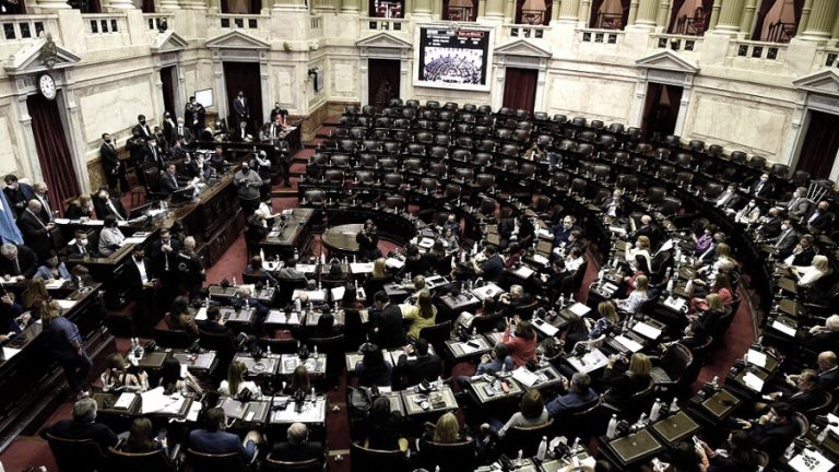 Lee más sobre el artículo Presentaron un proyecto para incorporar al Código Penal el magnicidio por odio político