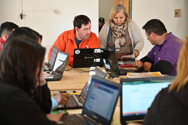 Lee más sobre el artículo Inclusión Social: 971 personas están finalizando sus estudios primarios y secundarios