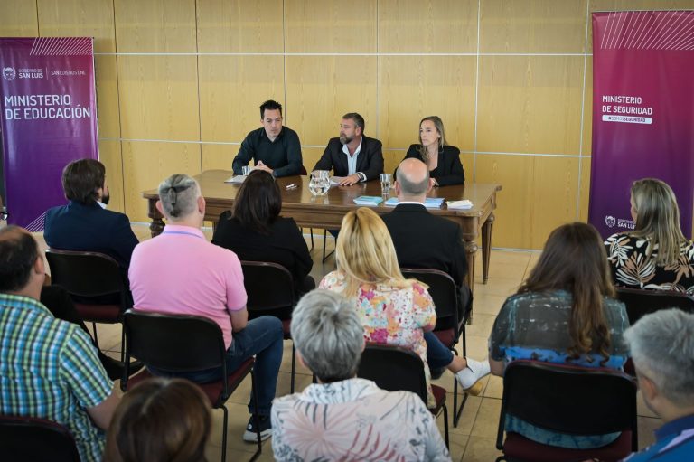 Lee más sobre el artículo Firmaron un acuerdo para implementar el Plan Federal de Educación Vial en las escuelas