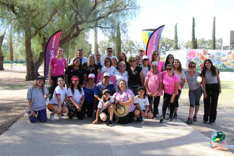 Lee más sobre el artículo La ministra Dávila participó de las actividades para sensibilizar sobre el Cáncer de Mama