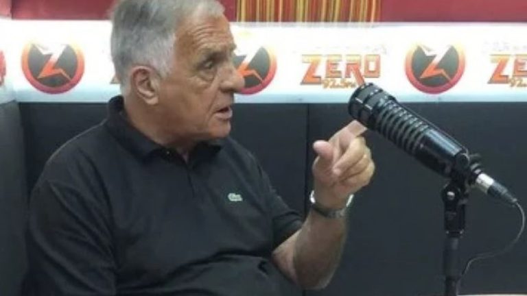 Lee más sobre el artículo Un ex dirigente de Vélez tuvo una fuerte discusión en vivo, se descompensó y a las horas murió