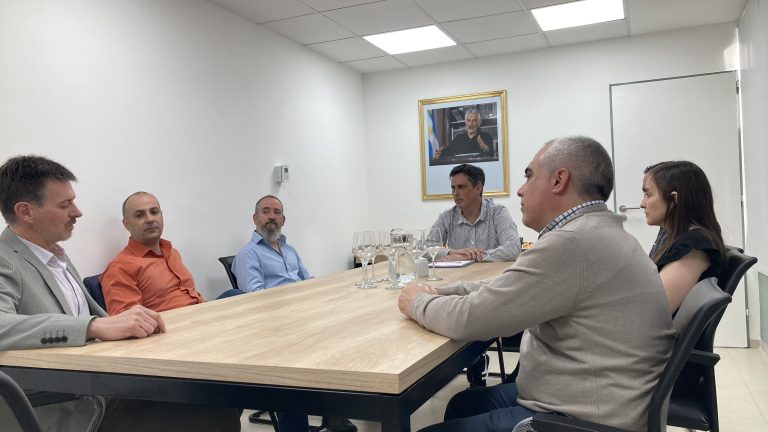 Lee más sobre el artículo DOSEP mantuvo una reunión con los nuevos directivos del Círculo Médico