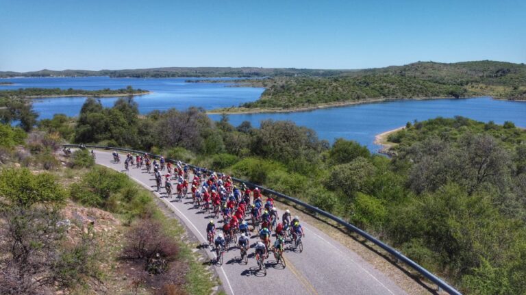 Lee más sobre el artículo La 3ª Vuelta del Porvenir será del 1º al 5 de febrero de 2023