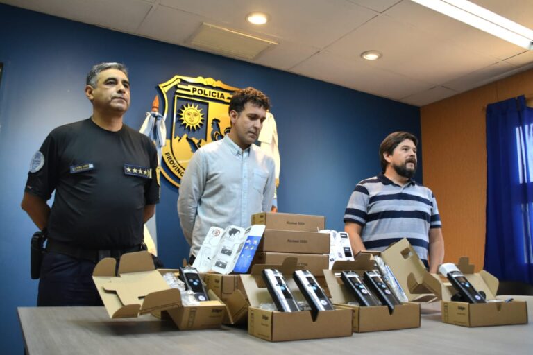 Lee más sobre el artículo Entregaron nuevos equipos para realizar controles de alcoholemia