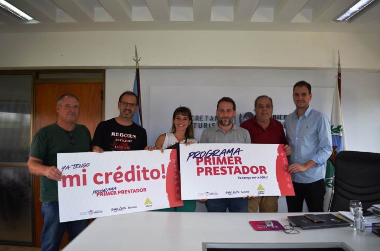Lee más sobre el artículo Entregaron los primeros créditos blandos a prestadores de servicios turísticos