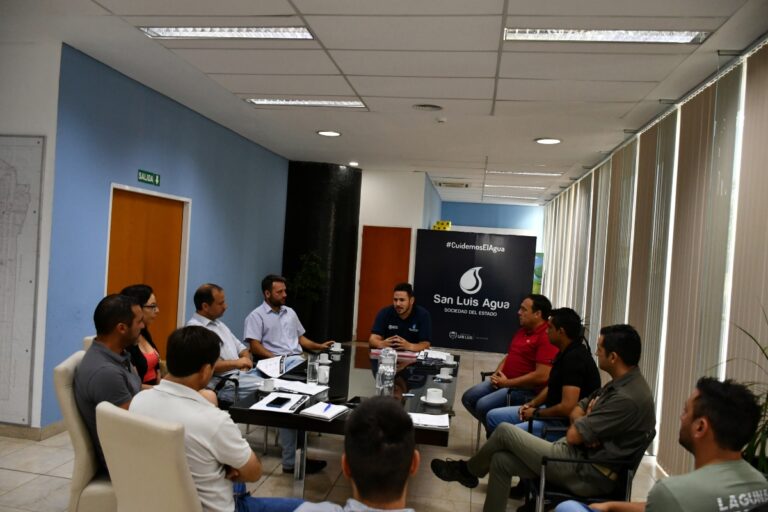 Lee más sobre el artículo El Gobierno de San Luis mantiene reuniones con intendentes de toda la provincia