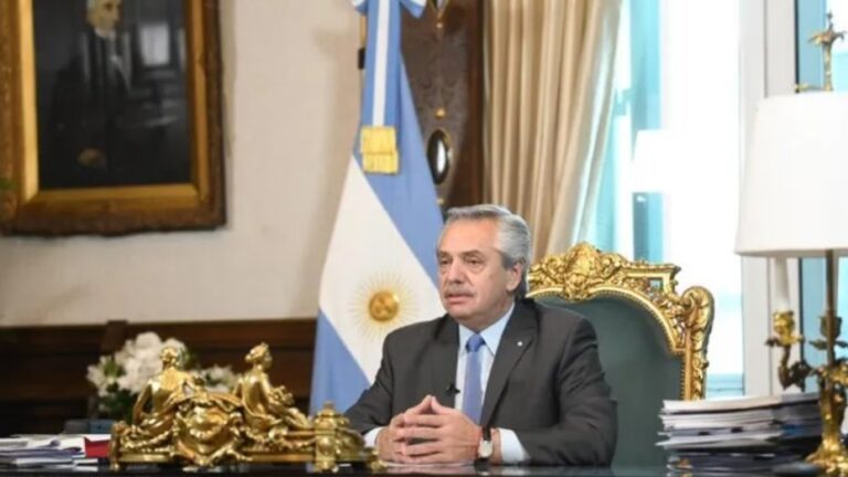 Lee más sobre el artículo El Presidente, sobre el festejo de la Selección: “Ellos eligieron otra cosa, es respetable”