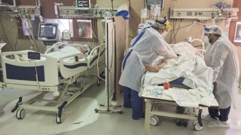 Lee más sobre el artículo Los casos de coronavirus aumentaron más de un 115% en una semana