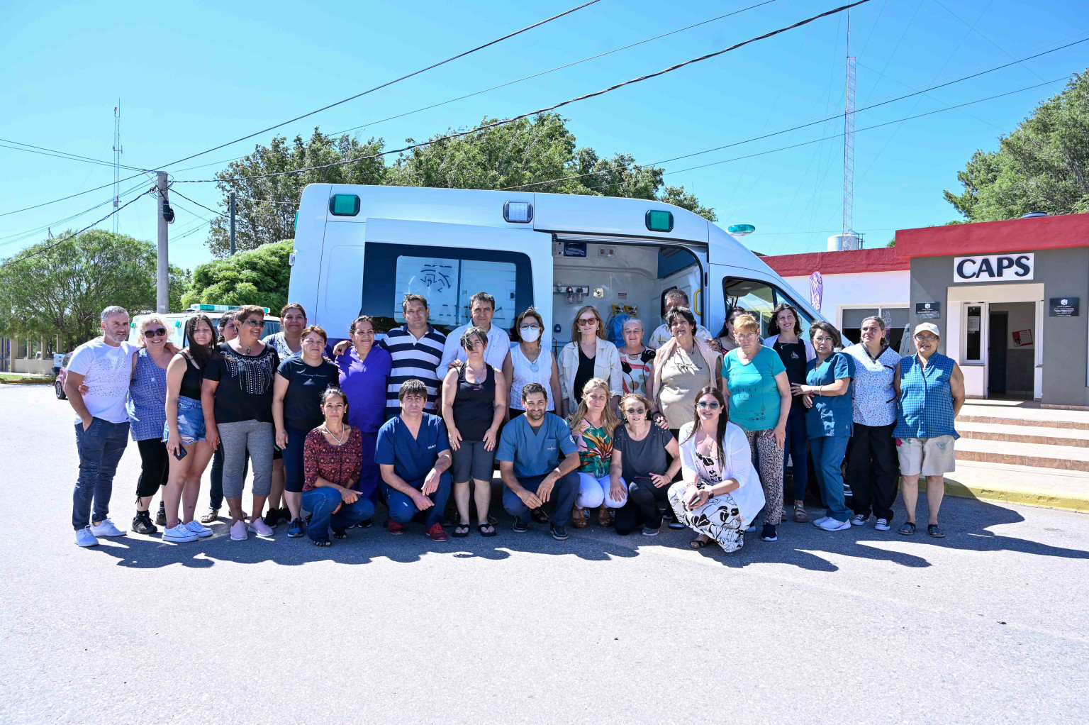 Read more about the article La Provincia ya entregó 40 nuevas ambulancias