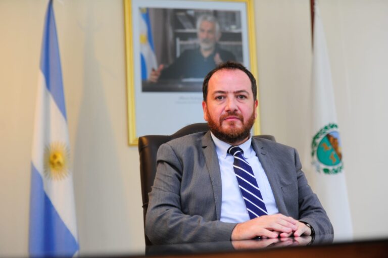 Lee más sobre el artículo Ley de Lemas: el gobernador firmó el decreto de convocatoria a elecciones