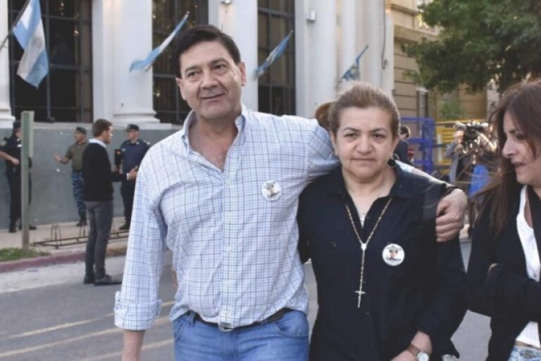 Lee más sobre el artículo Graciela, mamá de Fernando Báez Sosa: “No les creo nada, es tarde porque yo no voy a recuperar a mi hijo”