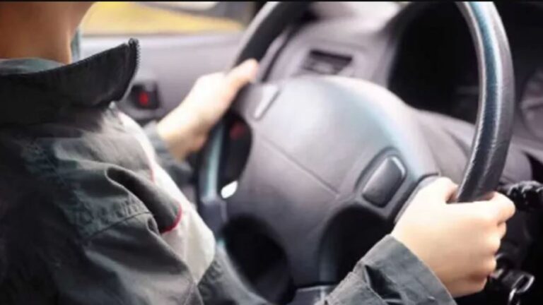 Lee más sobre el artículo Suspenderán las licencias a quienes le permitan manejar a menores