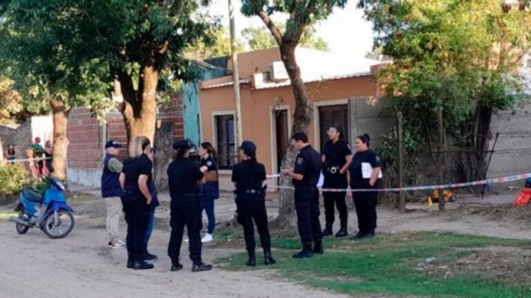 Lee más sobre el artículo Encontró a su amigo con su ex en la cama, lo mató a cuchillazos y se fue a trabajar